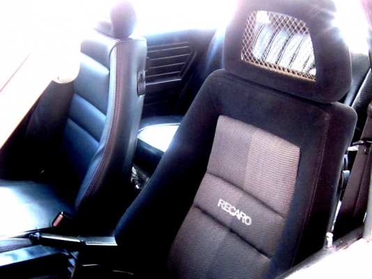 ขายbmw E30วิ่ง180นิ่งๆครับ ขายbmw E30วิ่ง180นิ่งๆครับ