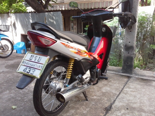 ขายเวฟ100 u-boxปี49ขาย15500บาท ขายเวฟ100 u-boxปี49ขาย15500บาท