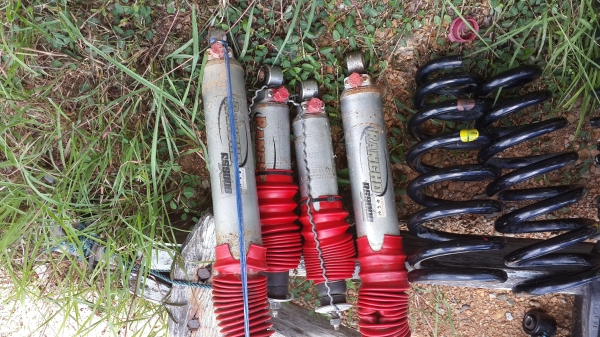 โช๊คใส่ Missub.stada