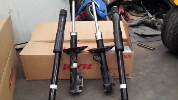 โช๊คใส่ Missub.stada