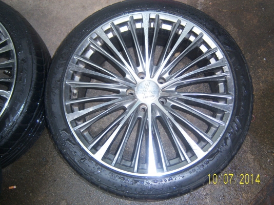 แม็กพร้อมยาง 245 40 20 ปี 11