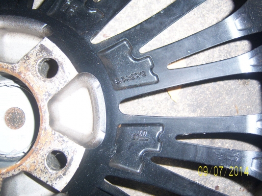 แม็กพร้อมยาง 245 40 20 ปี 11