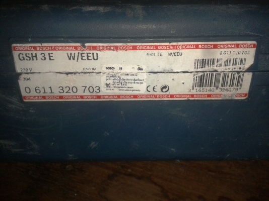 ขายเครื่องสกัดคอนกรีต สว่านเจาะทำลาย bosch GSH 3 E