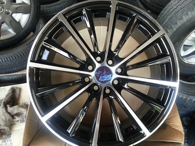 ขายล้อแม็ก(ใหม่) 17x7 SSW 8x100/114.3 OFF 45 4 วง ขายล้อแม็ก(ใหม่) 17x7 SSW 8x100/114.3 OFF 45 4 วง