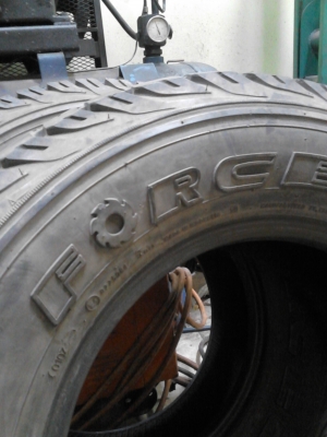 235/70R15  FORCEUM  ATZ  มี 2 เส้น TEL.081-427-3941