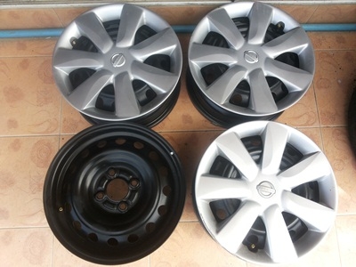 ขายล้อกะทะขอบ14 4รู100 พร้อมฝาครอบ 4 วง