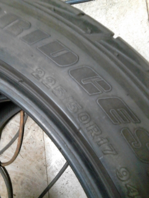225/50R17 BRIDGESTONE TURANZA RE-01 มี 2 เส้น TEL.081-427-3941 225/50R17 BRIDGESTONE TURANZA RE-01 มี 2 เส้น TEL.081-427-3941