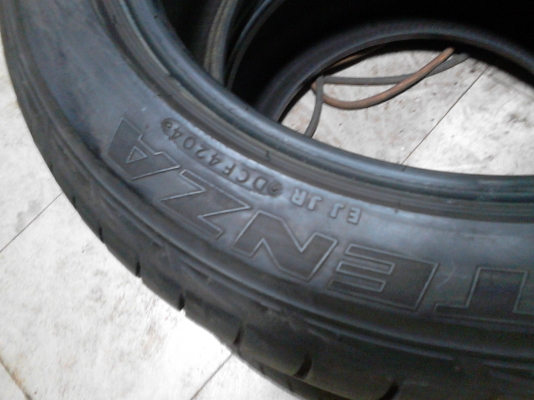 225/50R17 BRIDGESTONE TURANZA RE-01 มี 2 เส้น TEL.081-427-3941 225/50R17 BRIDGESTONE TURANZA RE-01 มี 2 เส้น TEL.081-427-3941
