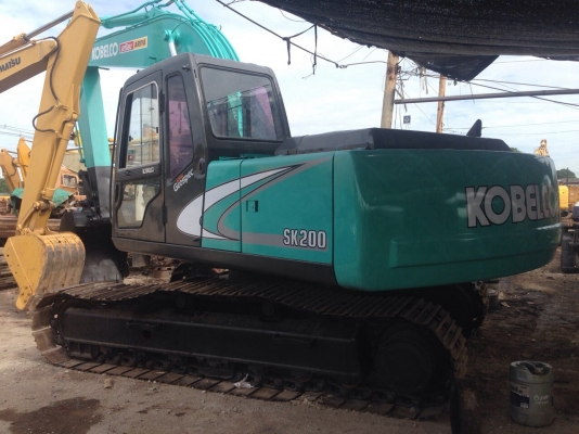 ขายรถแมคโครSK200-3 สภาพพร้อมใช้ สนใจติดต่อ บอย 085-156-2314