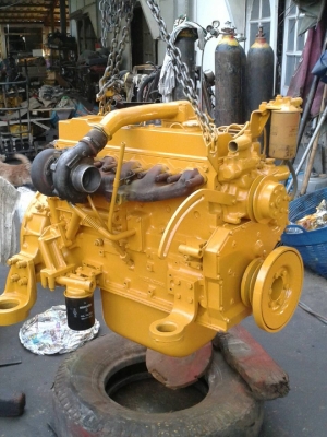 ขายเครื่อง SA6D 95 PC200-5