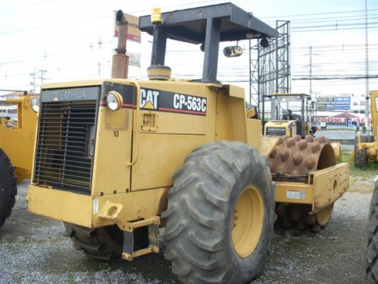 ขายรถบดล้อหนาม 10 ตัน CAT,CP563C ด่วน ขายรถบดล้อหนาม 10 ตัน CAT,CP563C ด่วน