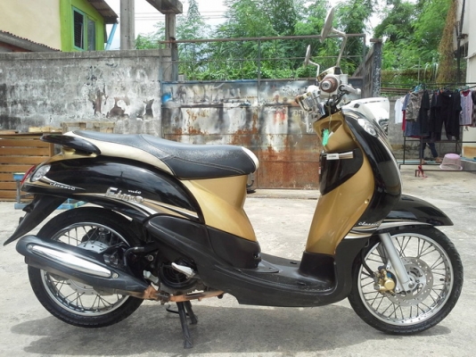 Fino ลายคลาสสิค ดำ-น้ำตาล รถปี55 ราคาถูกๆครับ