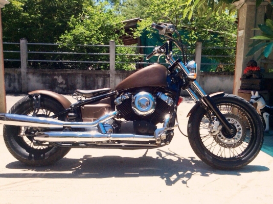 ธารนนทบุรี//ขาย yamaha dragstar400 ปี99 แต่งbobber สภาพสวยๆ ระบบเครื่องสมบูรณ์ ระบบไฟสมบูรณ์ พร้อมออกทริปกันยาวๆครับ ราคา79,000 บาท อินวอยท์แท้ สรรพสารมิตรแท้