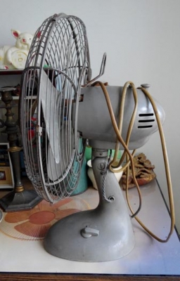 พัดลมโบราณ