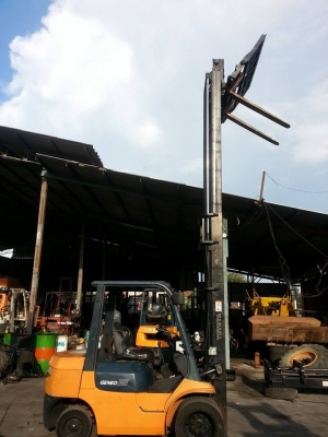 ขาย ฟอล์คลิฟต์ 2.5 ตัน TOYOTA 7FD25 เสา 5 เมตร ฮิ้งฟอล์ค ขาย ฟอล์คลิฟต์ 2.5 ตัน TOYOTA 7FD25 เสา 5 เมตร ฮิ้งฟอล์ค