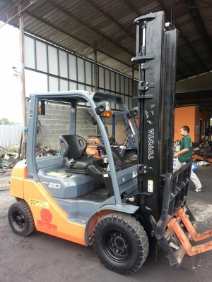 ขาย ฟอล์คลิฟต์ 2.0 ตัน TOYOTA 8FG20 เสา 4.5 ม ฮิ้งฟอล์ค ขาย ฟอล์คลิฟต์ 2.0 ตัน TOYOTA 8FG20 เสา 4.5 ม ฮิ้งฟอล์ค