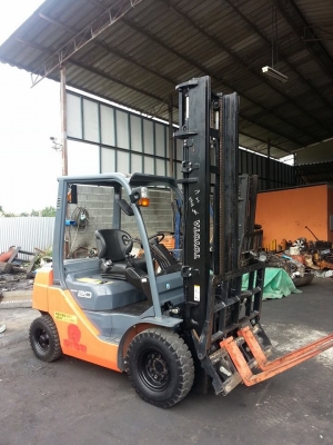 ขาย ฟอล์คลิฟต์ 2.0 ตัน  TOYOTA 8FG20 เสา 4.5 ม  ฮิ้งฟอล์ค