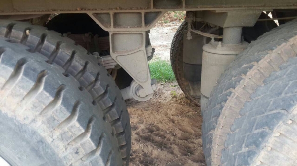 ขายลูกพ่วง3เพลาแท้ๆล้อยกได้กะบะปิเนียมสวยๆคับ ขายลูกพ่วง3เพลาแท้ๆล้อยกได้กะบะปิเนียมสวยๆคับ