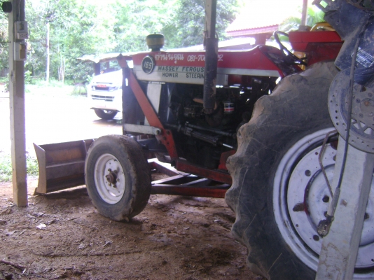 แม๊กซี 165  ราคา135000พร้อมอุปกรณ์ครบพร้อมใช้