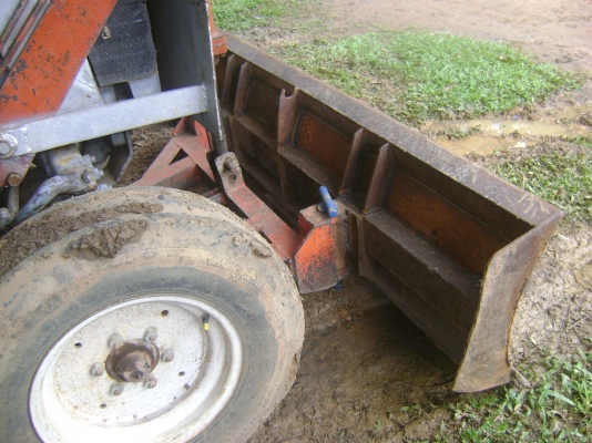 แม๊กซี 165  ราคา135000พร้อมอุปกรณ์ครบพร้อมใช้