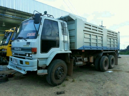 10ล้อดั้มพ์ isuzu rocky นางฟ้าแท้ 240แรงม้า เครื่องดี คัทซีสวย กระบะสามมิตรลอนตรง เอกสารพร้อม 0872976734