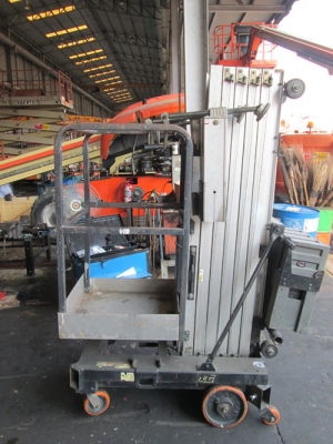 ขายรถยกส่วนบุคคล (Personnel Lift) (ไฟฟ้า) มือสอง ยี่ห้อ JLG