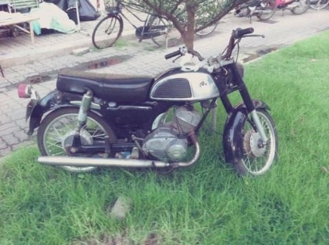 ขาย k125 มีเล่มมีทะเบียน รถอยู่รังสิต 0891709610