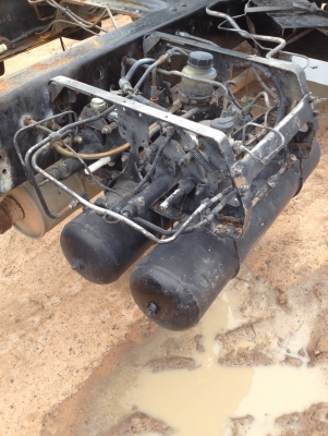 ขาย ล็อกกี้ 6 ล้อ 195 เบรคจิ๊ฟฟี่  FTR32NR ช่วงยาว 7 เมตร หัวคัทซี