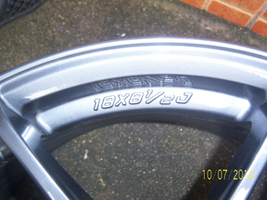 แม็กขอบ 18 x 8.5 5รู114 งานของคอรมิค 1คู่