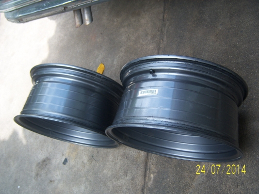 แม็กขอบ 18 x 8.5 5รู114 งานของคอรมิค 1คู่