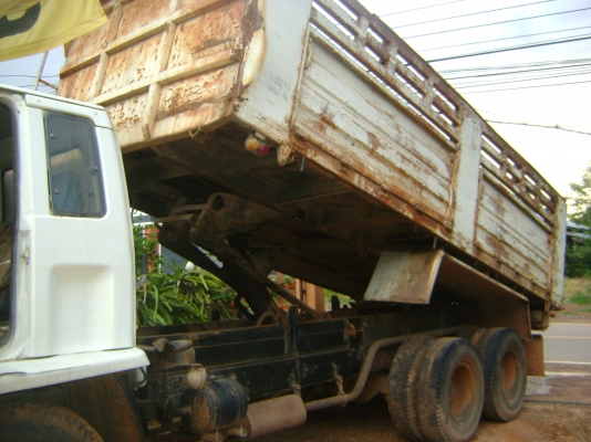 อีชูชุ  FVZ เครื่อง 6 BG 175 แรง  2 เพลา   ราคา  720,000  บาท