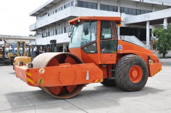 DYNAPAC CA602D SN 71420728