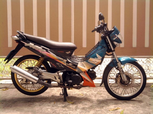 ขออนุญาติขาย  HONDA NICE 110 NEW U-BOX ภาษีปีหน้า 58 โอนให้ฟรี