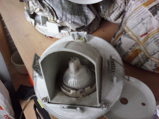 เหมา1,500ยกกอง)ชุดโคมไฟสปอตไลท์ ใหญ่ และเล็ก