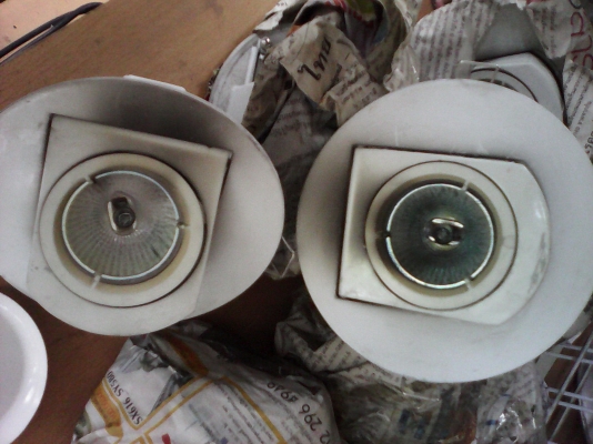 เหมา1,500ยกกอง)ชุดโคมไฟสปอตไลท์ ใหญ่ และเล็ก