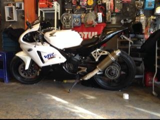 ขายครับ nc30 สภาพทำใหม่หมดแล้วทั้งคันทะเบียนแท้โอนขนส่งครับพร้อมใช้งานทันที