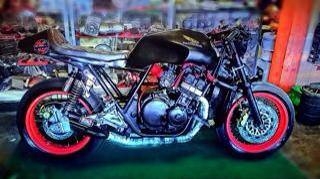 รับแปลงท้ายcb400เป็นเทค3 พร้อมอะไหล่เดิมแต่ง