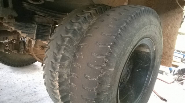 ขาย 6 ล้อหัวยาว สภาพสวยจัดยางใหม่ทั้ง 6 เส้น  เครื่อง 6BD1 165 HP เฟืองท้ายจัมโบ้ สโลว์เกียร์กลาง คัสซีสวยตลอดเส้น ทะเบียนเต็มพร้อมโอน