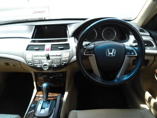HONDA - ACCORD - 2.4 i-VTEC AT ปี2008 สีเงิน(ตะกั่ว) เกียร์อัตโนมัติ เครื่องเบนซิน 2400cc HONDA - ACCORD - 2.4 i-VTEC AT ปี2008 สีเงิน(ตะกั่ว) เกียร์อัตโนมัติ เครื่องเบนซิน 2400cc