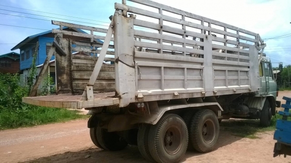 ขาย 10 ล้อดั้ม 2 เพลา เจ้าอินทรีย์ เครื่อง HO7C 180 แรงม้า เกียร์ HO คัสซีสวยจัด ทะเบียนพร้อมโอน ขาย 10 ล้อดั้ม 2 เพลา เจ้าอินทรีย์ เครื่อง HO7C 180 แรงม้า เกียร์ HO คัสซีสวยจัด ทะเบียนพร้อมโอน