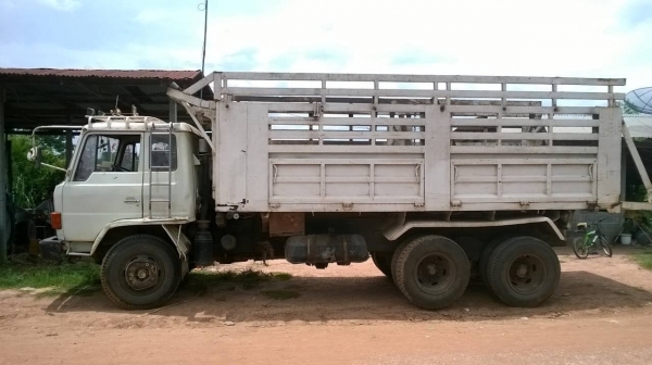 ขาย 10 ล้อดั้ม 2 เพลา เจ้าอินทรีย์ เครื่อง HO7C 180 แรงม้า เกียร์ HO คัสซีสวยจัด ทะเบียนพร้อมโอน ขาย 10 ล้อดั้ม 2 เพลา เจ้าอินทรีย์ เครื่อง HO7C 180 แรงม้า เกียร์ HO คัสซีสวยจัด ทะเบียนพร้อมโอน