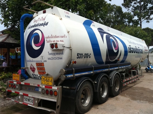 หางแท้งค์น้ำมัน 3 เพลา 43,000 ลิตร