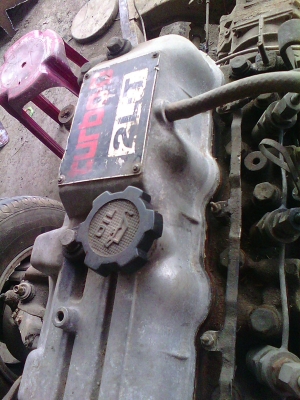 ขายเครื่องยนต์  TOYOTA  2L