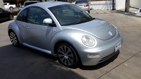 VOLKSWAGEN - NEW BEETLE - 2.0 AT ปี2002 สีเงิน(ตะกั่ว) เกียร์อัตโนมัติ เครื่องเบนซิน 2000cc VOLKSWAGEN - NEW BEETLE - 2.0 AT ปี2002 สีเงิน(ตะกั่ว) เกียร์อัตโนมัติ เครื่องเบนซิน 2000cc