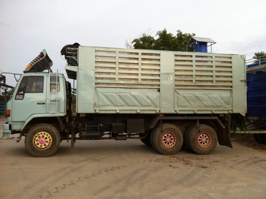 ต้องการขาย อีซูซุ 240 แรงม้า นางฟ้าแท้ รถเดิมเดิม