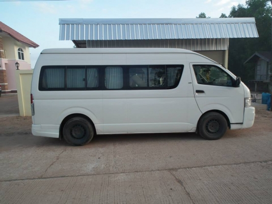 ขายด่วนรถตู้commuter 2.7vvt-i ปี2007ราคาต่อรองกันได้ครับ ขายด่วนรถตู้commuter 2.7vvt-i ปี2007ราคาต่อรองกันได้ครับ