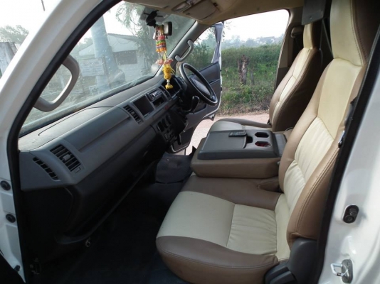 ขายด่วนรถตู้commuter 2.7vvt-i ปี2007ราคาต่อรองกันได้ครับ ขายด่วนรถตู้commuter 2.7vvt-i ปี2007ราคาต่อรองกันได้ครับ