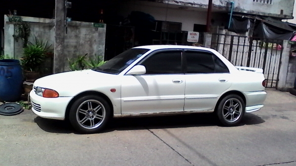 ขายด่วนเก๋งมิตซูปี94 หัวฉีดรุ่น e-car 081-4221836 ขายด่วนเก๋งมิตซูปี94 หัวฉีดรุ่น e-car 081-4221836