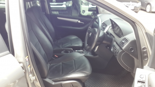 MERCEDES-BENZ - A-CLASS - A170 1.7 AT ปี2006 สีเทา เกียร์อัตโนมัติ เครื่องเบนซิน 1700cc MERCEDES-BENZ - A-CLASS - A170 1.7 AT ปี2006 สีเทา เกียร์อัตโนมัติ เครื่องเบนซิน 1700cc