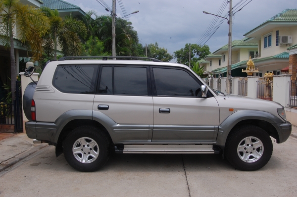 ขาย Toyota Prado 2540 ติด LPG สภาพพร้อมใช้งาน ขาย Toyota Prado 2540 ติด LPG สภาพพร้อมใช้งาน